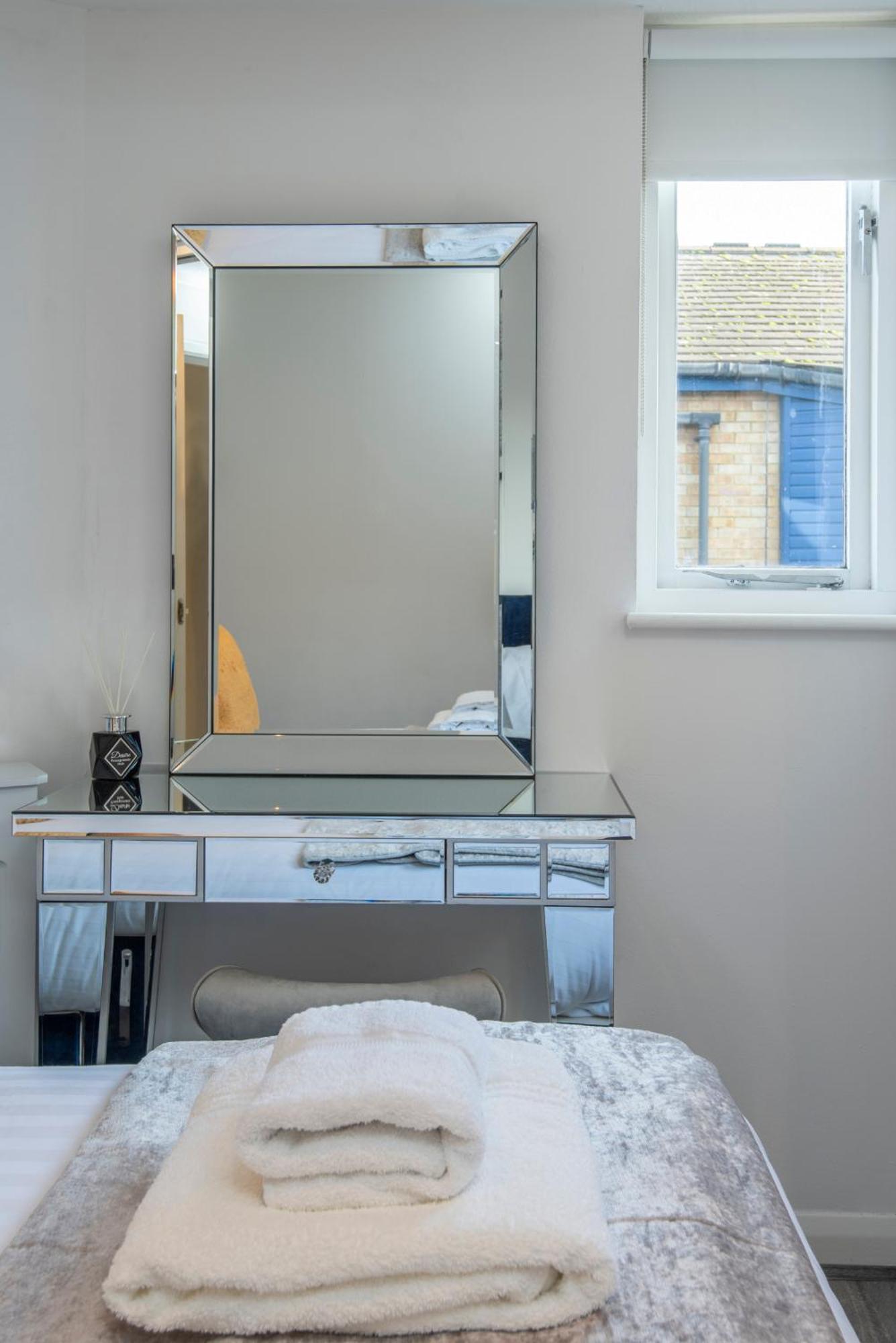 2 Bed Town House With Garden In Hackney, London Διαμέρισμα Εξωτερικό φωτογραφία